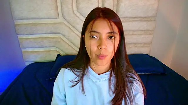 Snapshot of Rebeca_Williams_ chatting on March 4, 2025, 10:38 pm Rebeca Williams online show from March 4, 2025, 10:38 pm