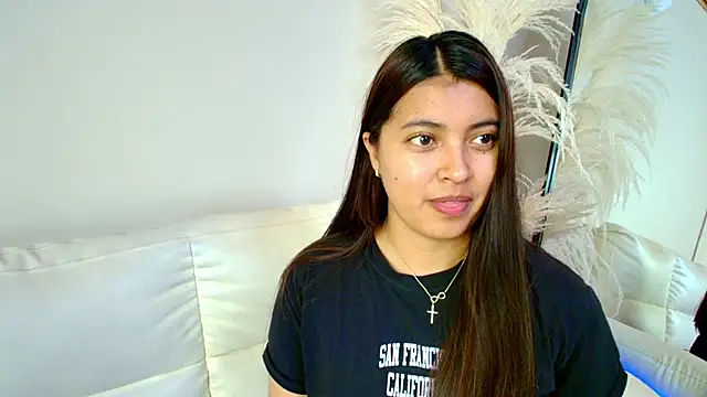 Snapshot of Rebeca_Williams_ chatting on February 20, 2025, 10:26 pm Rebeca Williams online show from February 20, 2025, 10:26 pm