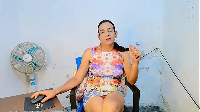 Snapshot of Oh_Tique chatting on January 18, 2026, 3:37 pm Oh Tique online show from January 18, 2026, 3:37 pm