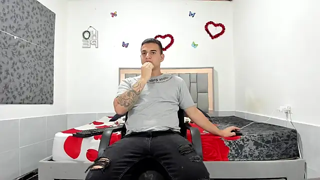 simookeler online show from September 30, 2025, 11:38 am