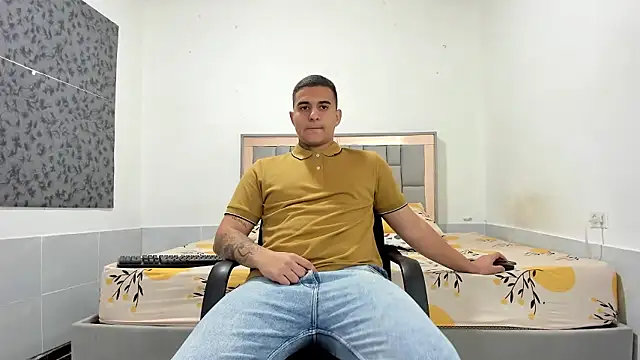 simookeler online show from January 13, 2026, 11:52 pm