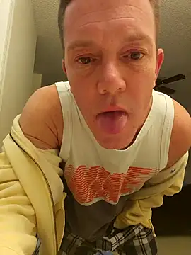 Bigtater1999 online show from November 20, 2025, 12:00 am