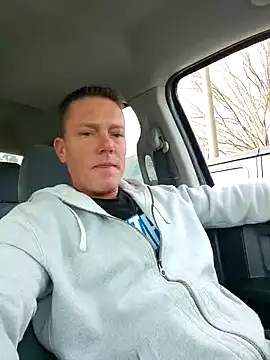 Bigtater1999 online show from February 13, 2025, 9:27 pm