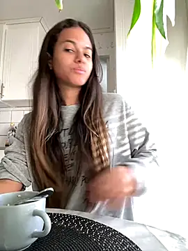 Snapshot of Gaby_pinheirO chatting on October 14, 2025, 8:15 am Gaby pinheirO online show from October 14, 2025, 8:15 am