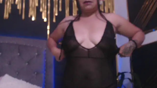 Zara47sweet online show from March 22, 2026, 6:53 pm