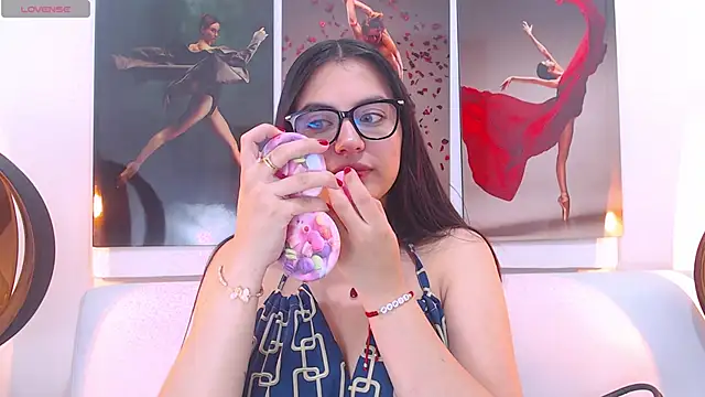 leiya 1303 online show from December 25, 2024, 10:16 pm