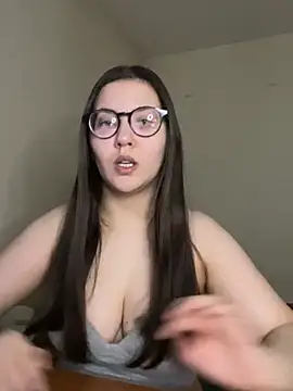 Prudie Gabriella online show from November 18, 2025, 9:23 am