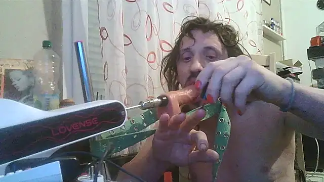 cyril020202 online show from February 27, 2026, 10:42 pm