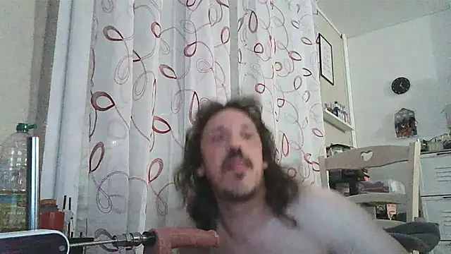 Snapshot of cyril020202 chatting on May 19, 2026, 6:20 am cyril020202 online show from May 19, 2026, 6:20 am