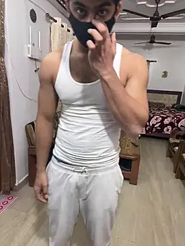 Snapshot of John_desihunk chatting on December 13, 2024, 11:02 am John desihunk online show from December 13, 2024, 11:02 am