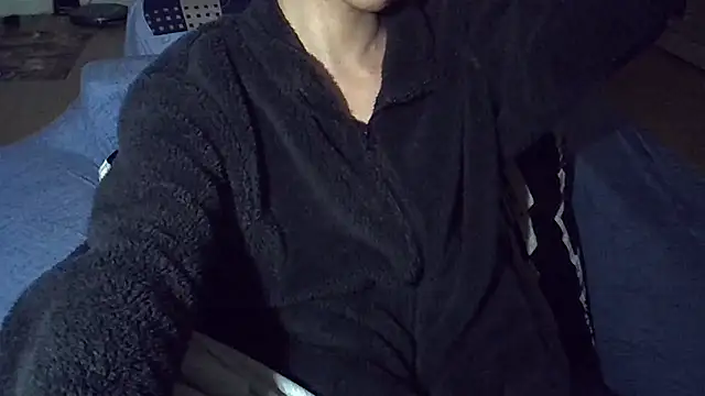 Ray175oo online show from January 11, 2026, 5:53 pm