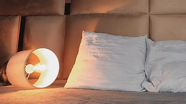 angelinepossy online show from September 26, 2025, 9:43 pm