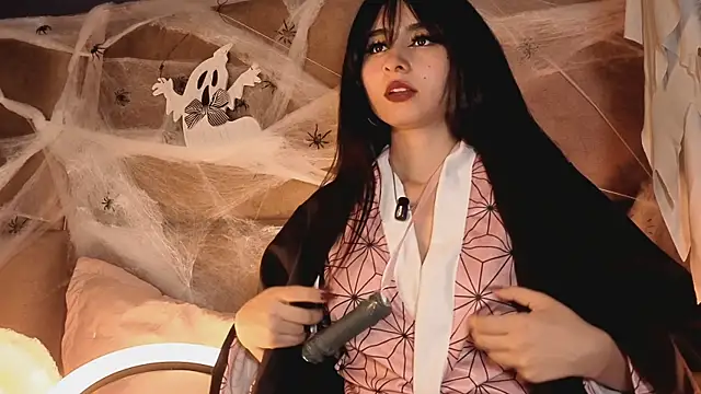 angelinepossy online show from October 31, 2025, 11:11 pm