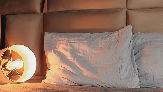 angelinepossy online show from September 21, 2025, 9:42 pm