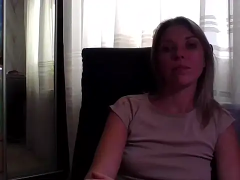 VelvetLove287 online show from September 25, 2025, 3:18 pm