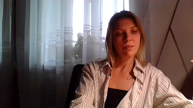 VelvetLove287 online show from March 15, 2025, 2:12 pm