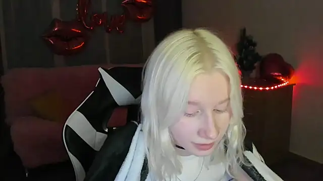 EnigmaSee online show from April 4, 2026, 7:09 pm