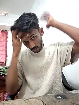 JOHN LEE DEREK online show from May 7, 2026, 8:39 am