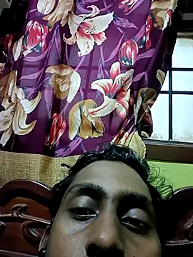 Duskygirl8 online show from April 19, 2026, 9:32 am