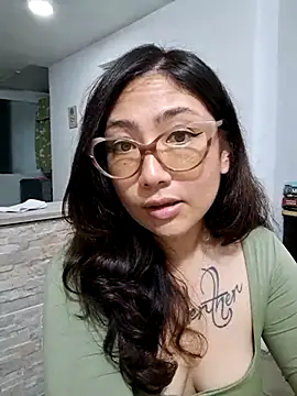 Mia Ruiz online show from March 20, 2025, 4:40 am