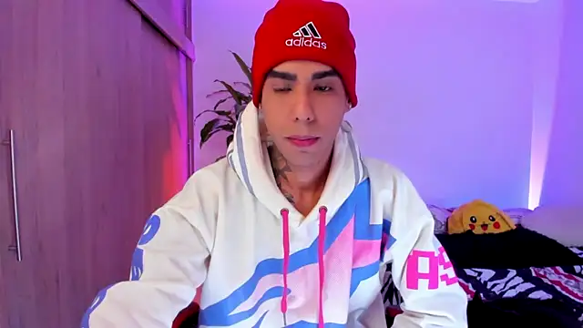 Snapshot of aldrinwhite chatting on March 1, 2026, 3:56 pm aldrinwhite online show from March 1, 2026, 3:56 pm