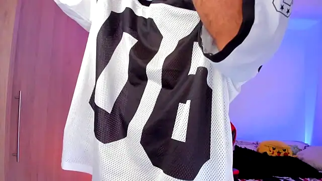 Snapshot of aldrinwhite chatting on February 20, 2026, 3:36 pm aldrinwhite online show from February 20, 2026, 3:36 pm