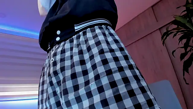 Snapshot of aldrinwhite chatting on December 18, 2025, 4:11 pm aldrinwhite online show from December 18, 2025, 4:11 pm