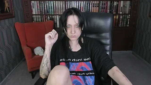 Medusa  Gorgona online show from September 14, 2025, 6:25 am