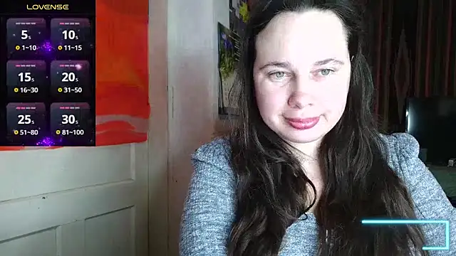 Cora Maro online show from March 25, 2026, 3:33 pm