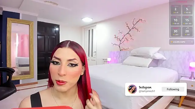 charolbruce 1 online show from April 1, 2026, 1:41 pm