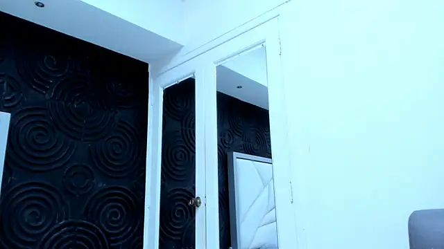 Snapshot of AbigailWilliams_ chatting on September 26, 2025, 11:06 am AbigailWilliams online show from September 26, 2025, 11:06 am