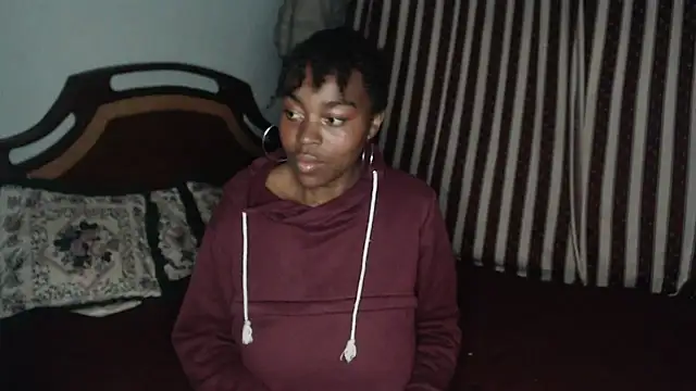 Snapshot of lyssyhorny chatting on February 20, 2026, 2:52 am lyssyhorny online show from February 20, 2026, 2:52 am