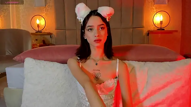 Snapshot of salome-brown chatting on March 1, 2025, 8:53 pm salome-brown online show from March 1, 2025, 8:53 pm