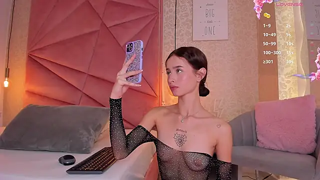 Snapshot of salome-brown chatting on December 18, 2024, 9:18 pm salome-brown online show from December 18, 2024, 9:18 pm