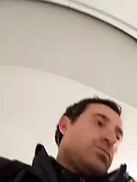 openlegsforyou online show from December 4, 2025, 7:13 pm