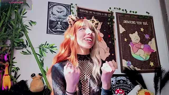 Snapshot of Nyx_nayla chatting on February 21, 2026, 8:00 pm Nyx nayla online show from February 21, 2026, 8:00 pm