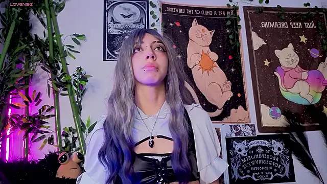 Nyx nayla online show from March 16, 2026, 6:10 pm