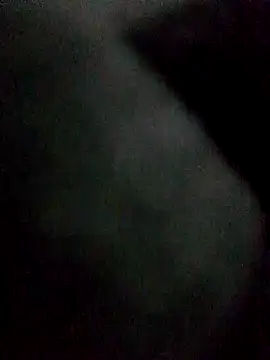 Snapshot of Leovmli chatting on September 9, 2025, 5:55 pm Leovmli online show from September 9, 2025, 5:55 pm