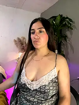 emmily d online show from September 17, 2025, 7:05 pm