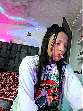 Snapshot of Nicole420squirt chatting on October 14, 2025, 6:30 pm Nicole420squirt online show from October 14, 2025, 6:30 pm