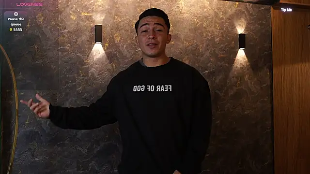 Ryan Hunt online show from November 28, 2025, 12:49 pm