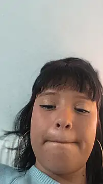 LorenRosse online show from April 10, 2026, 11:12 pm