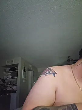 Snapshot of DevilDahm chatting on February 7, 2026, 7:05 am DevilDahm online show from February 7, 2026, 7:05 am