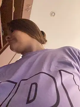 Sthef Castle online show from February 2, 2026, 12:04 pm