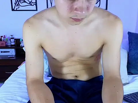 Deam Broowm online show from February 25, 2026, 10:42 pm