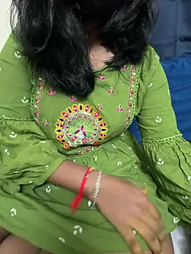 Aayushii   online show from May 22, 2026, 6:33 am