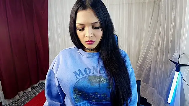 MOMMYJEVAA online show from July 5, 2026, 12:59 am