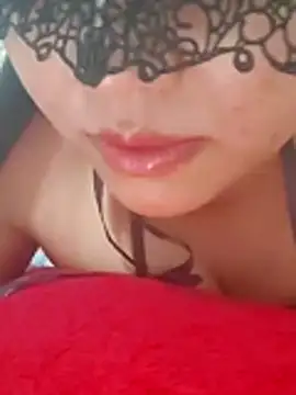 girldam95 online show from December 19, 2025, 3:03 pm