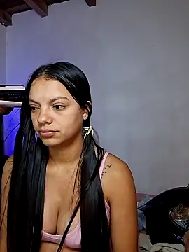 Daila 20  online show from April 7, 2026, 9:27 pm