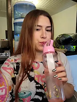 Jimena White  online show from October 9, 2025, 5:08 am